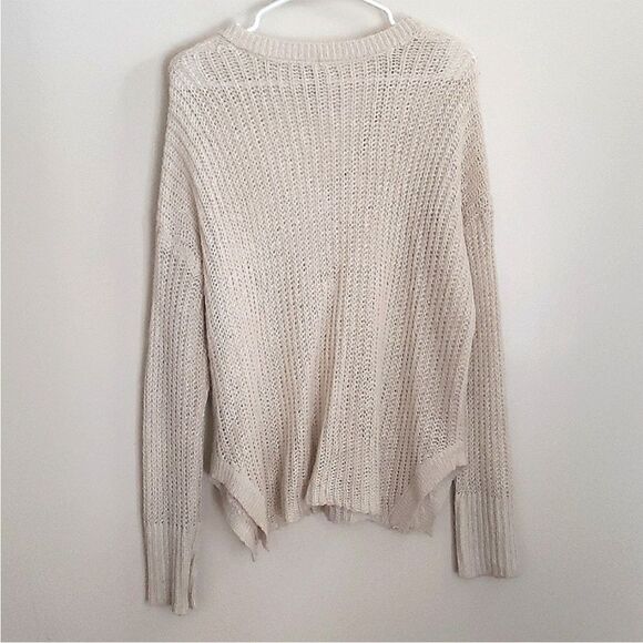 Aeropostale Knit V-Neck Cream Gold Sparkle Sweater - Picture 2 of 9